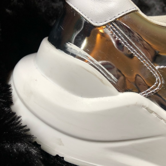 Burberry Regis Metallic Silver - Picture 5 of 8